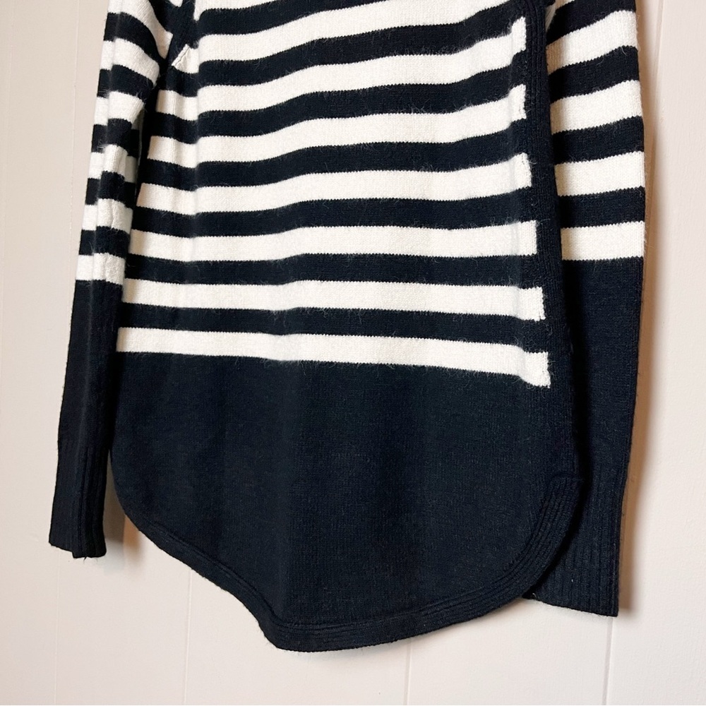 Anthropologie Black Striped Sweater XS Breton Stripe pullover neutral casual - Picture 7 of 10